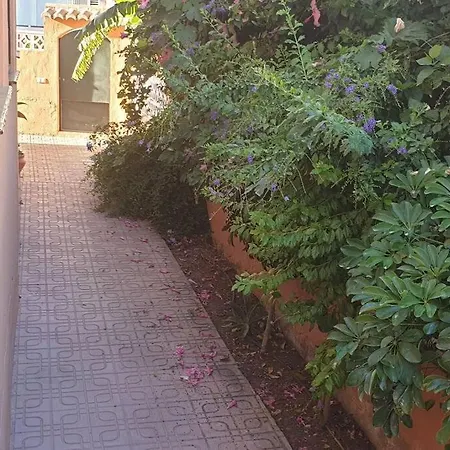 Casa Hurtado De Mendoza Pequena Holiday home Almunecar