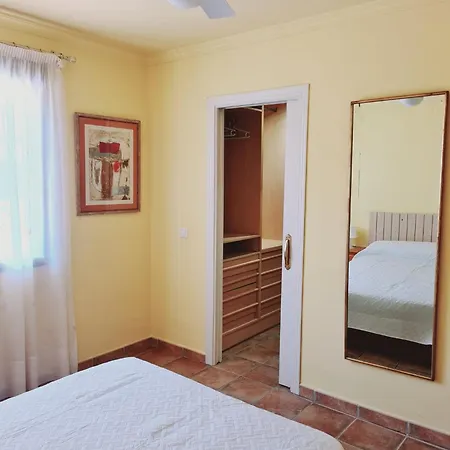 Casa Hurtado De Mendoza Pequena Holiday home Almunecar